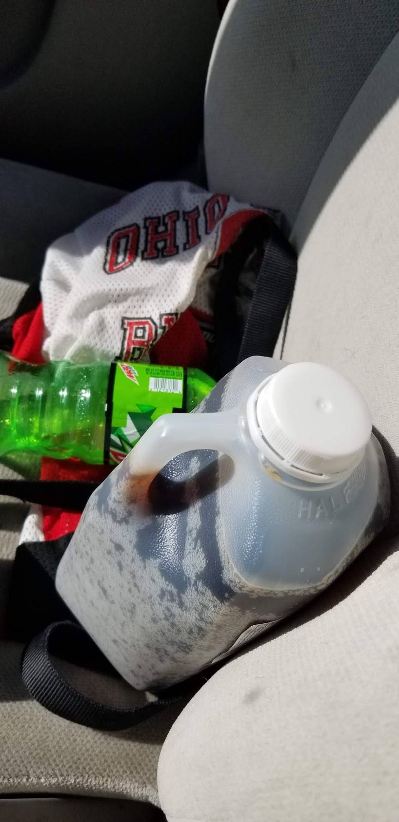 A&W Restaurant | restaurant | 510 S Monroe Ave, Green Bay, WI 54301, USA | 9204374725 OR +1 920-437-4725