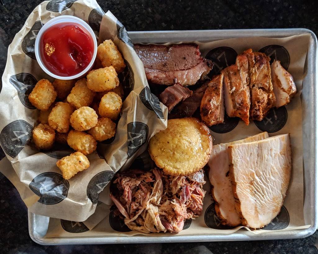 Project 47 Smokehouse | restaurant | 101 N Lombard St, Mahomet, IL 61853, USA | 2175863456 OR +1 217-586-3456