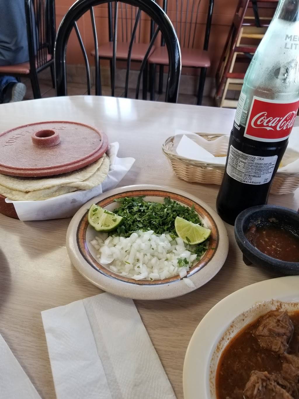 Taqueria La Fogata | restaurant | 314 N Azusa Ave, West Covina, CA 91791, USA | 6269749398 OR +1 626-974-9398