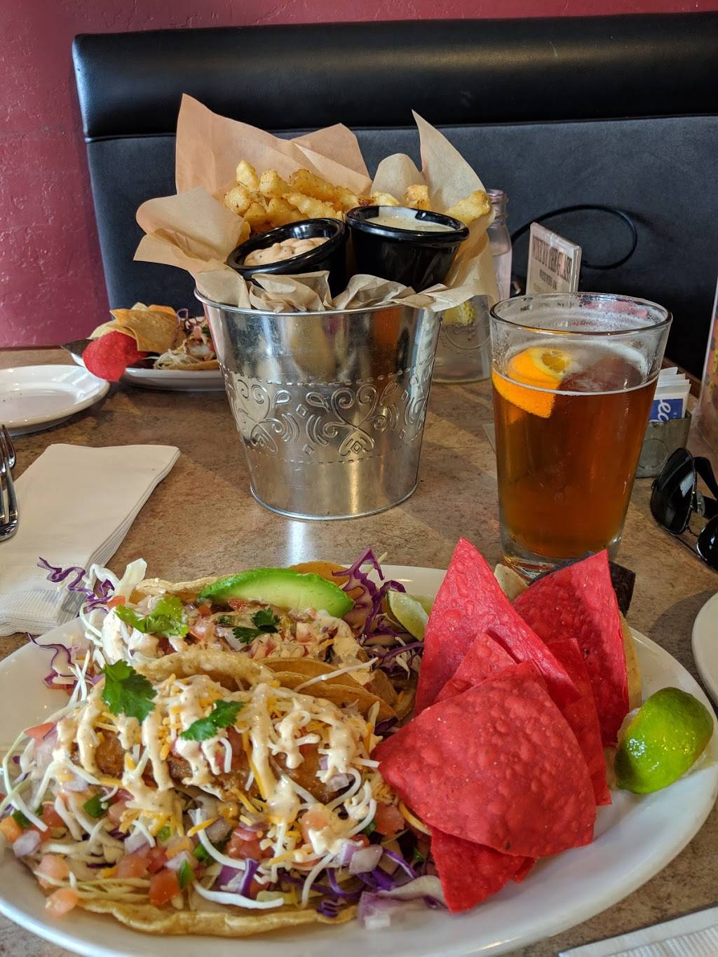 Up the Hill Grill | restaurant | 1270 Main St, Ramona, CA 92065, USA | 7604409365 OR +1 760-440-9365