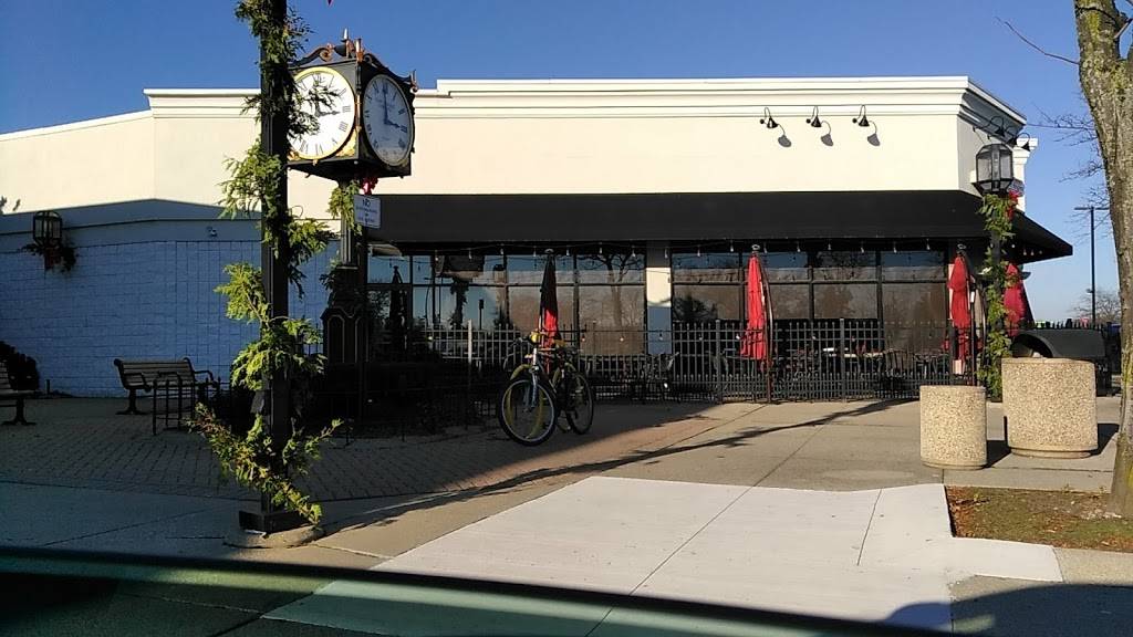 Salvatore Scallopini Italian | restaurant | 22611 Gratiot Ave, Eastpointe, MI 48021, USA | 5867754477 OR +1 586-775-4477