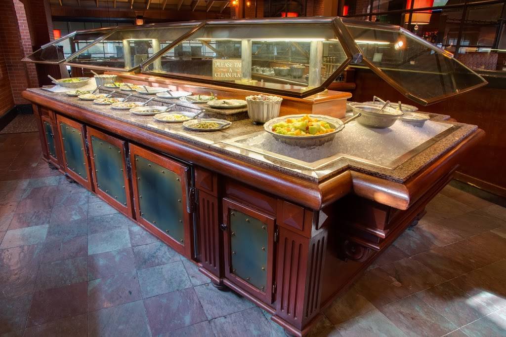 Claim Jumper Restaurants | restaurant | 7971 Beach Blvd, Buena Park, CA 90620, USA | 7145233227 OR +1 714-523-3227