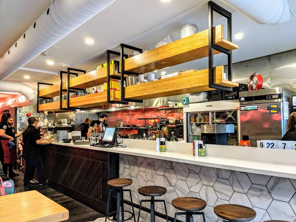 Hop Bop Noodle Shop | restaurant | 210 Main St S, Newmarket, ON L3Y 3Z3, Canada | 9052358279 OR +1 905-235-8279