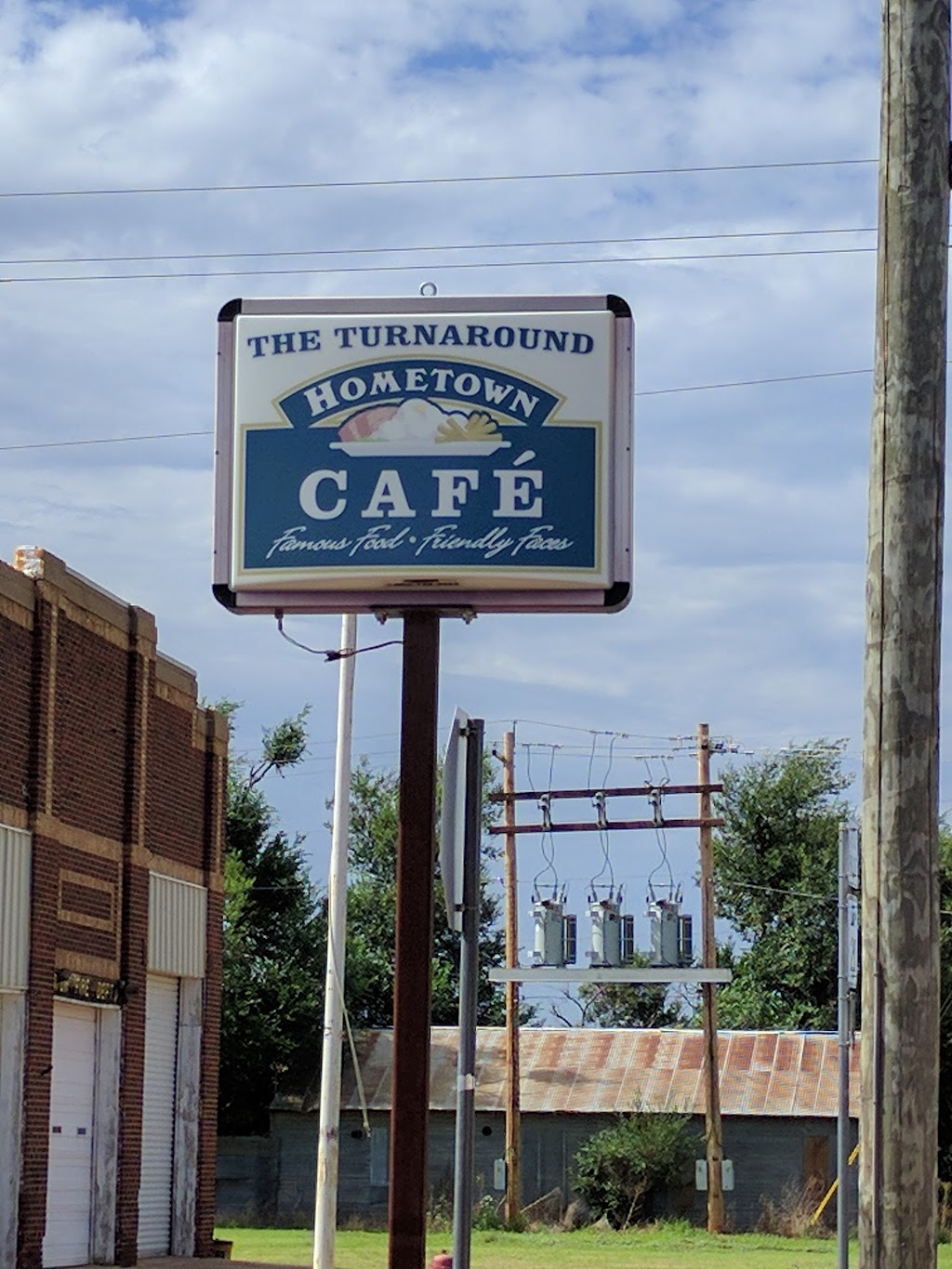 Turnaround Cafe | restaurant | 202 Burlington Ave, Spur, TX 79370, USA | 8062713983 OR +1 806-271-3983