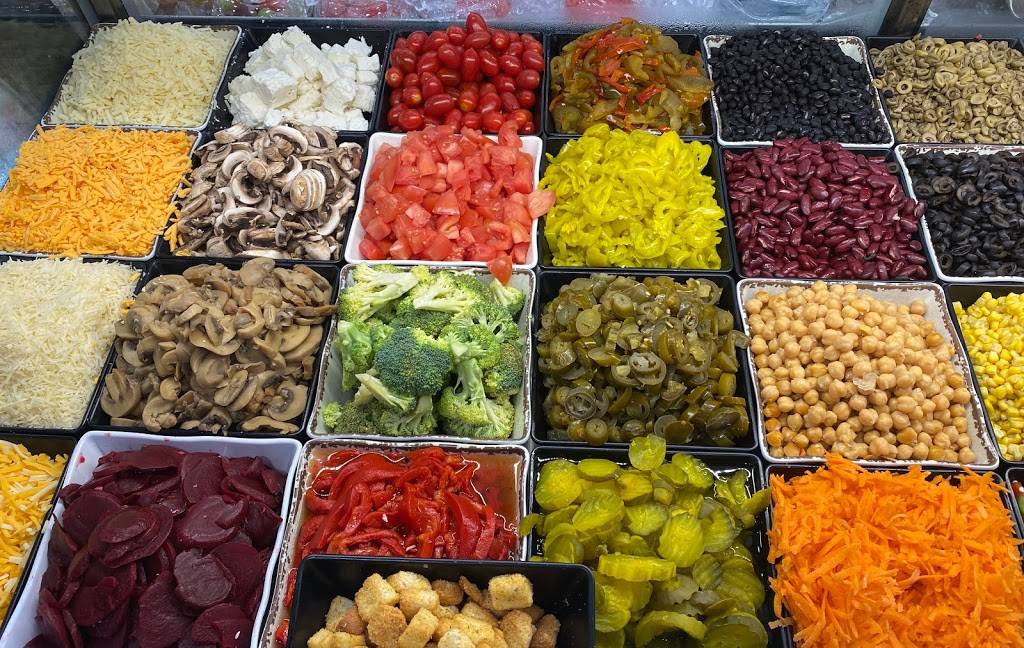 Tita Mini Market | restaurant | 137 E Gun Hill Rd, The Bronx, NY 10467, USA | 7186555330 OR +1 718-655-5330