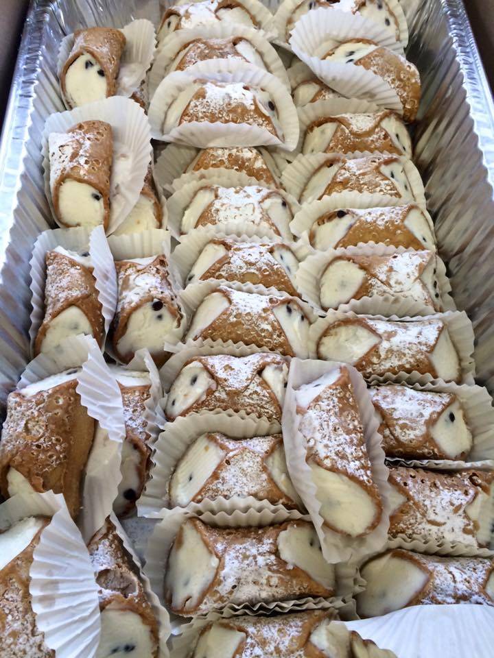 Lorenzo’s Diner & The GoGo Food Co | restaurant | 48 Glendale Ave, Niagara-on-the-Lake, ON L0S 1J0, Canada | 9053582433 OR +1 905-358-2433