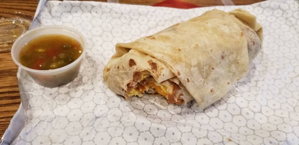 Blakes Lotaburger | restaurant | 3560 N Craycroft Rd, Tucson, AZ 85750, USA | 5207773657 OR +1 520-777-3657