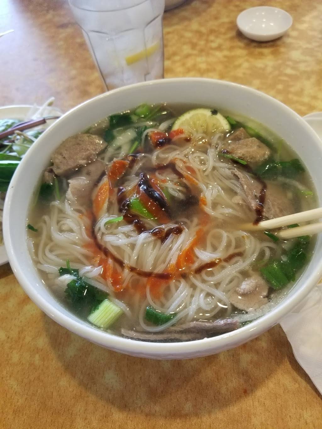 Noodle City | restaurant | 5869 Hollister Ave, Goleta, CA 93117, USA | 8056836818 OR +1 805-683-6818