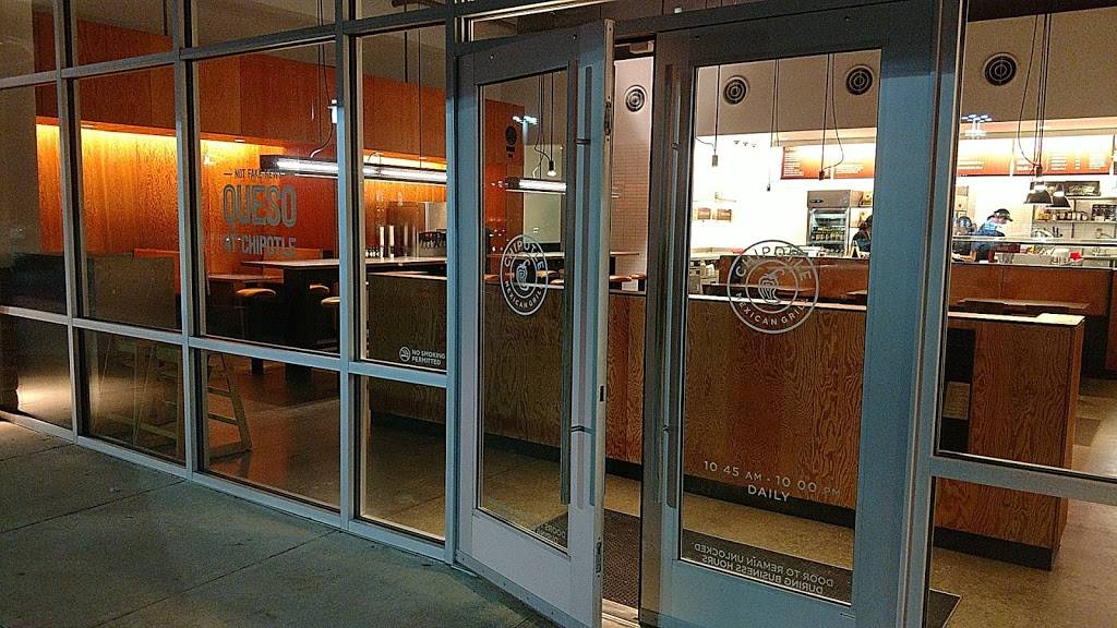 Chipotle Mexican Grill | restaurant | 201 University Oaks Blvd Ste 1350, Round Rock, TX 78665, USA | 5125908970 OR +1 512-590-8970