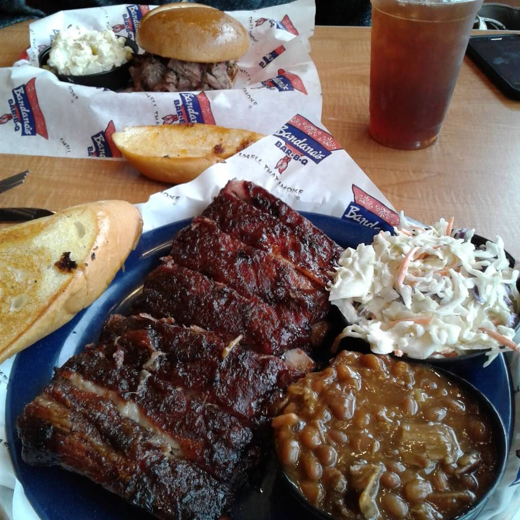Bandanas Bar-B-Q | restaurant | 4706 Utica Ridge Rd, Davenport, IA 52807, USA | 5634241830 OR +1 563-424-1830