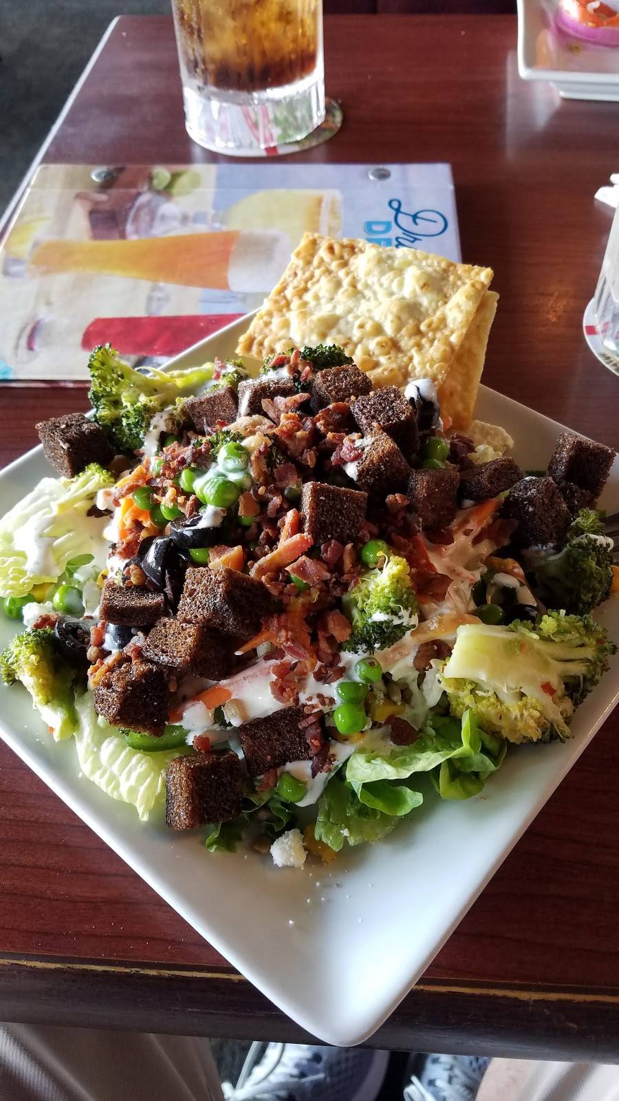 Ruby Tuesday | restaurant | 1941 Rosser Ave, Waynesboro, VA 22980, USA | 5409431610 OR +1 540-943-1610