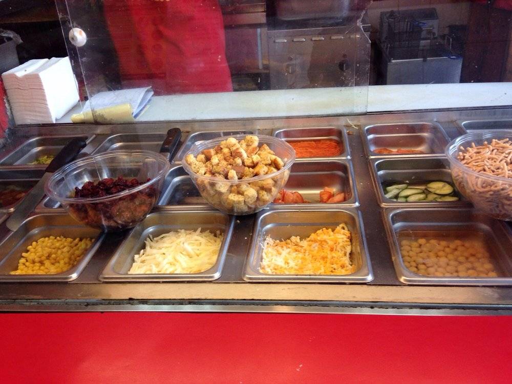 Pablos Pizza | meal delivery | 889 Hunts Point Ave, Bronx, NY 10474, USA | 7189915200 OR +1 718-991-5200