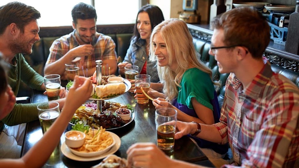 Calverts in the Heights | restaurant | 670 Scenic Hwy, Pensacola, FL 32503, USA | 8503325838 OR +1 850-332-5838