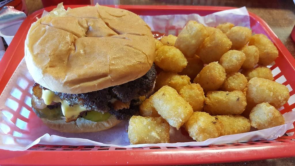 Kellys Big Burger | restaurant | 405 N Riverside Dr, Clarksville, TN 37040, USA | 9316470985 OR +1 931-647-0985