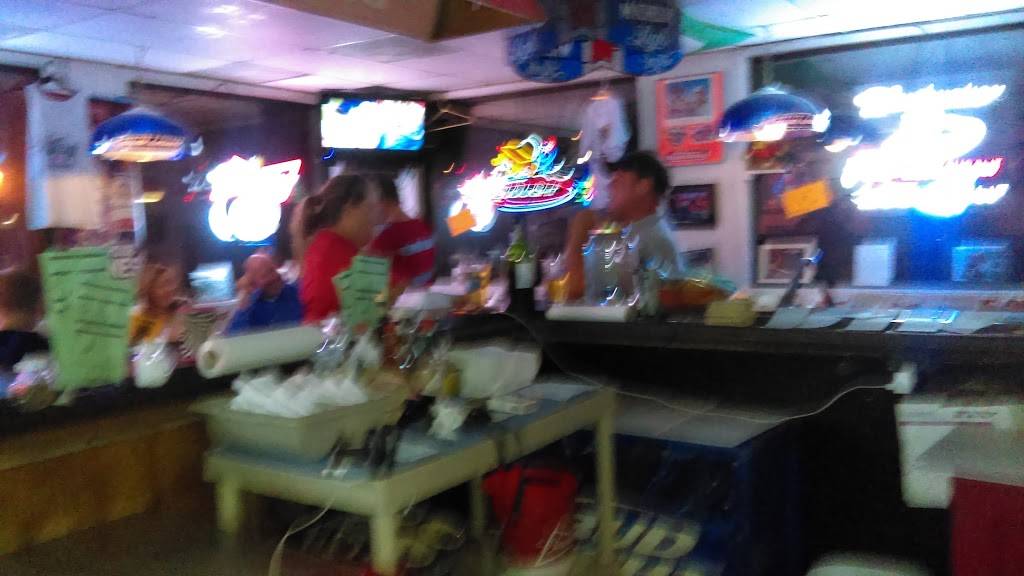 Half Shell Lounge | night club | 1956 Park Meadows Dr, Fort Myers, FL 33907, USA | 2399397333 OR +1 239-939-7333