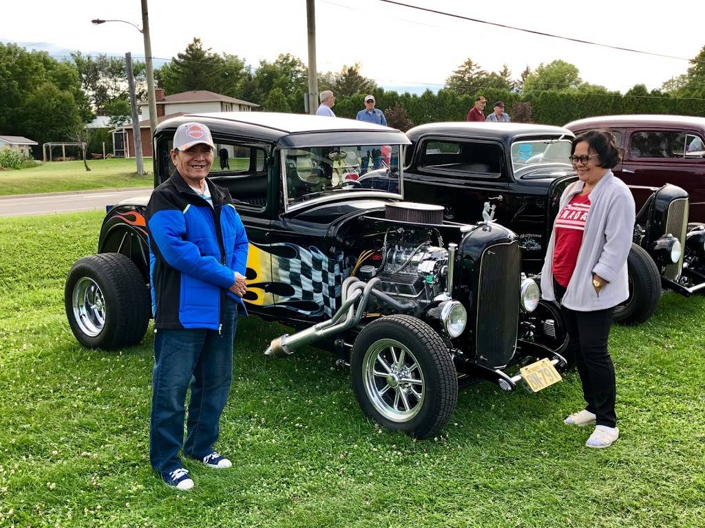 Johnny Be Good Diner | restaurant | 440 Paris Rd, Brantford, ON N3T 5L8, Canada | 5197565903 OR +1 519-756-5903