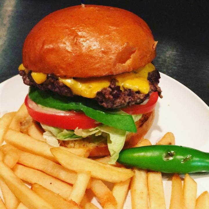 Mama Cozzas | restaurant | 2170 W Ball Rd, Anaheim, CA 92804, USA | 7146350063 OR +1 714-635-0063