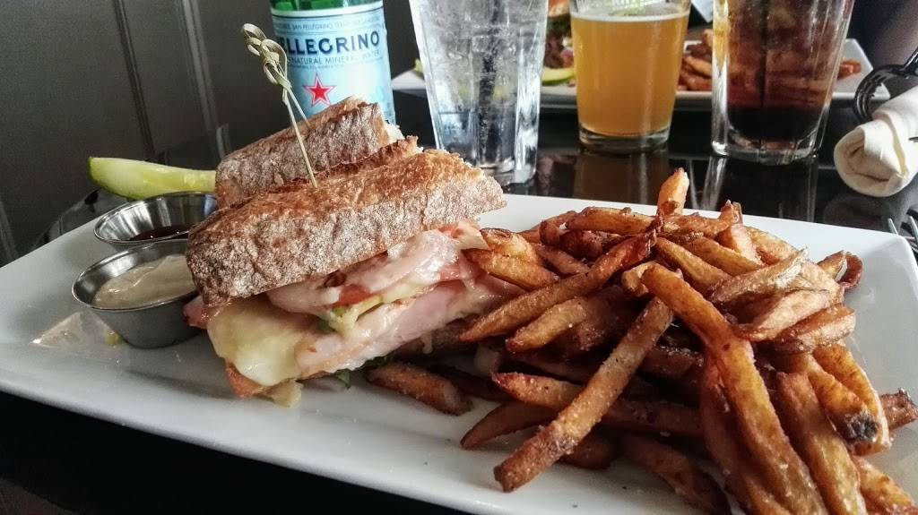 Rudis Portsmouth | restaurant | 20 High St, Portsmouth, NH 03801, USA | 6034307834 OR +1 603-430-7834