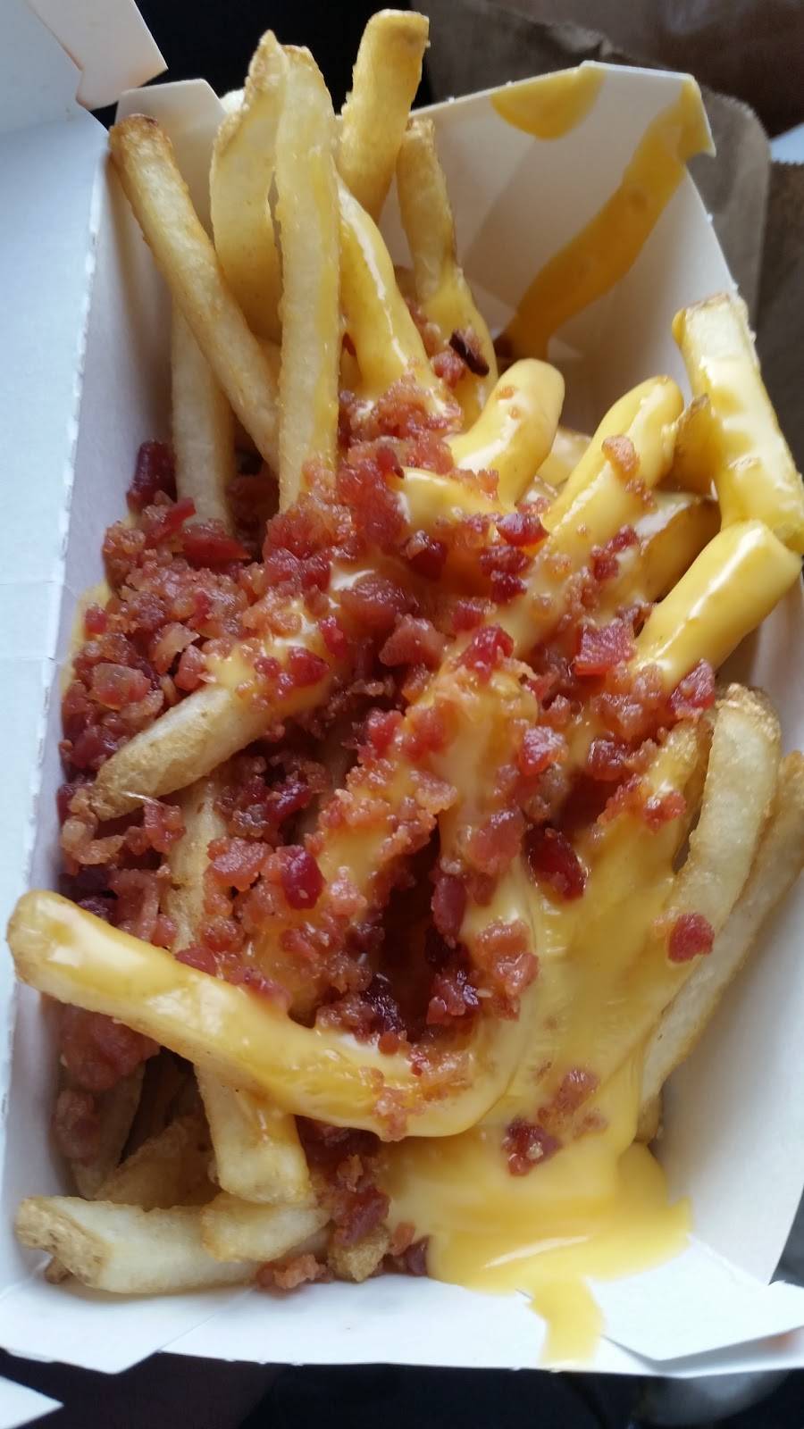 Hardees | restaurant | 1801 Pulaski Hwy, Bear, DE 19701, USA | 3028382848 OR +1 302-838-2848