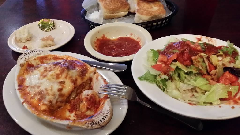 Roma Italian Restaurant | restaurant | 1919 TX-121, Bonham, TX 75418, USA | 9035833292 OR +1 903-583-3292