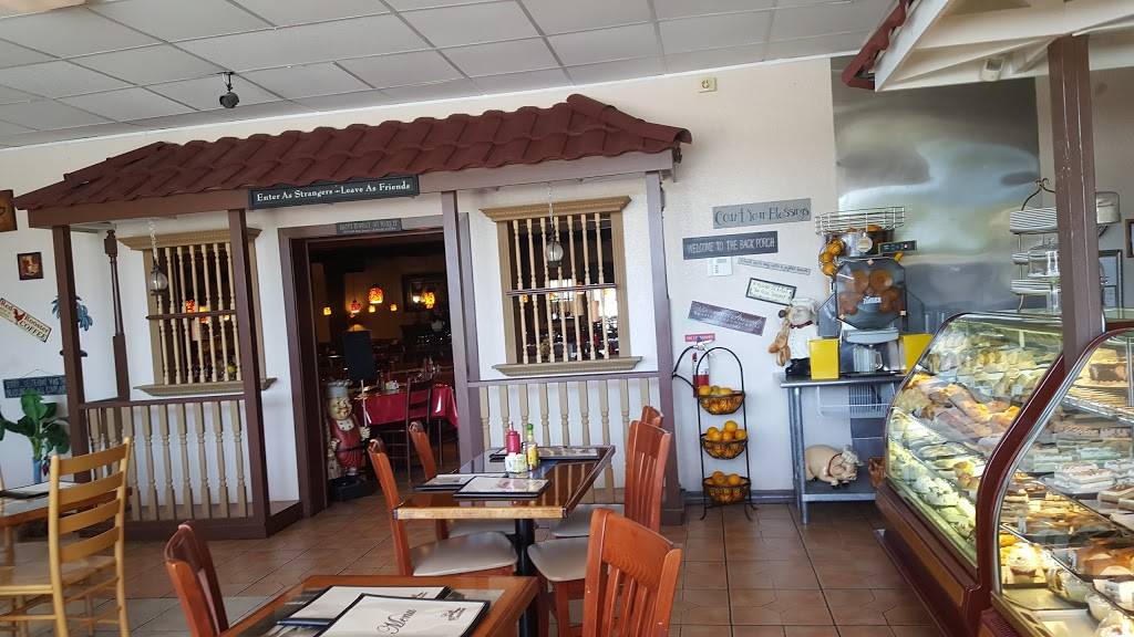 Cafe Caobana | restaurant | 73 S Semoran Blvd, Orlando, FL 32807, USA | 4072439140 OR +1 407-243-9140