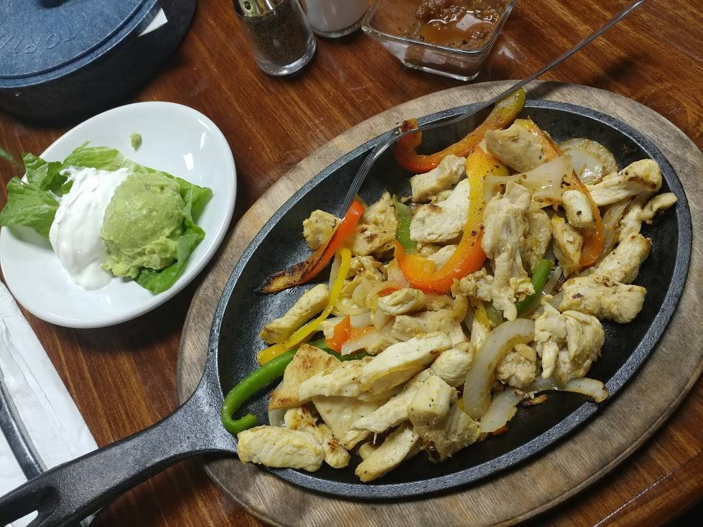 Happy Fish de Dallas | restaurant | 10819 Composite Dr, Dallas, TX 75220, USA | 4695471667 OR +1 469-547-1667