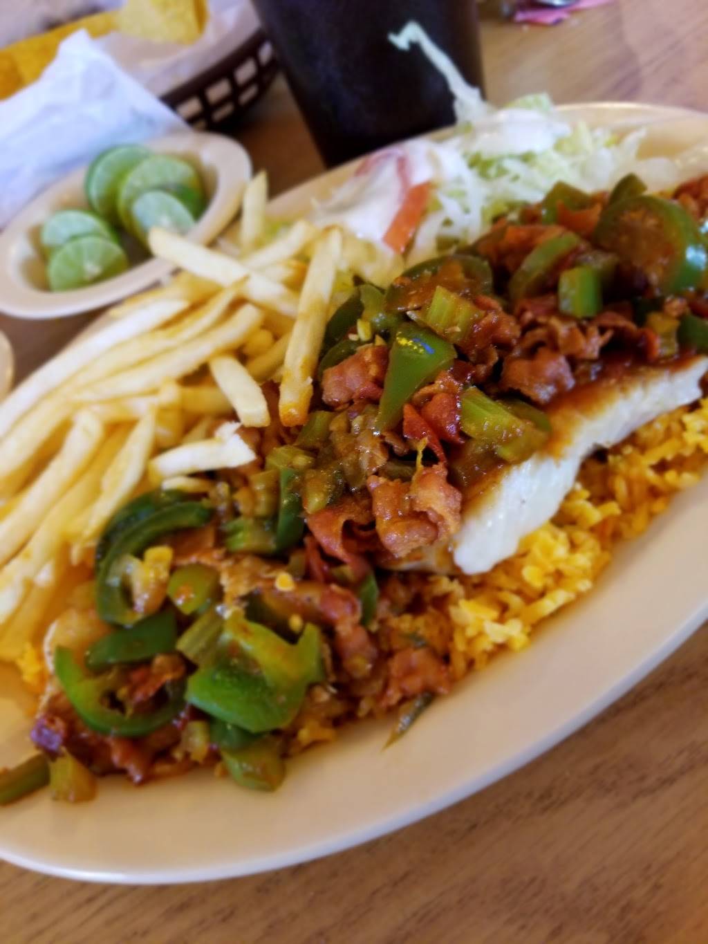 Playa Azul | restaurant | 1840 Lee Trevino Dr # 101, El Paso, TX 79936, USA | 9155906518 OR +1 915-590-6518