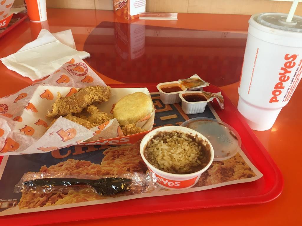 Popeyes Louisiana Kitchen | restaurant | 3633 W 86th St, Indianapolis, IN 46268, USA | 3178760211 OR +1 317-876-0211