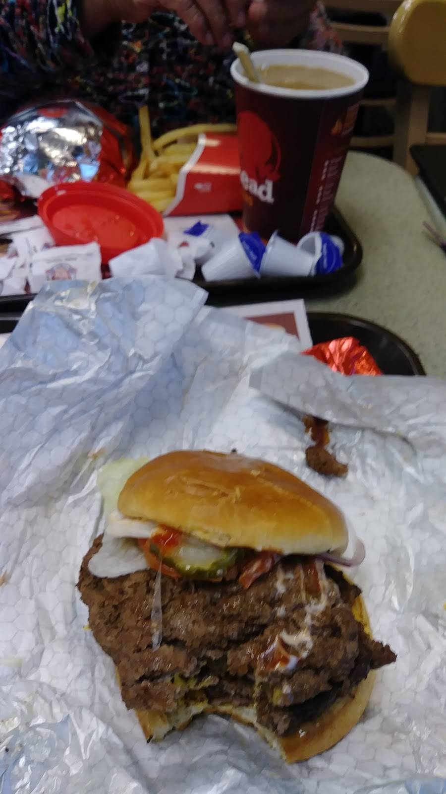 Wendys | restaurant | 3111 E 14th St, Oakland, CA 94601, USA | 5105330100 OR +1 510-533-0100