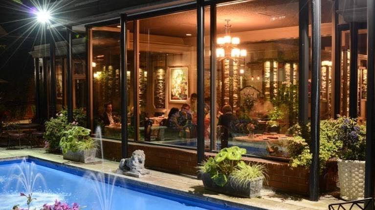 Anton & Michel Restaurant | restaurant | Mission Street &, 7th Ave, Carmel-By-The-Sea, CA 93921, USA | 8316242406 OR +1 831-624-2406