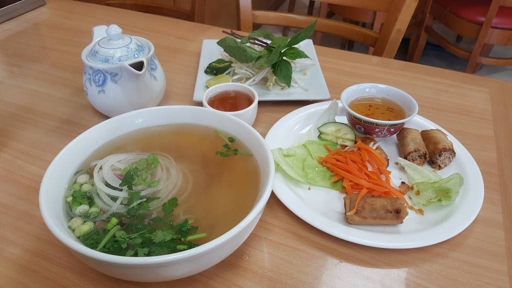 Pho Tan Phat Noodle House | restaurant | 3301 Westfield Ave, Camden, NJ 08105, USA | 8566140800 OR +1 856-614-0800