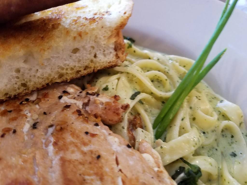 Anitas Riverfront Grille | meal takeaway | 341 S Water St, Marine City, MI 48039, USA | 8107657177 OR +1 810-765-7177