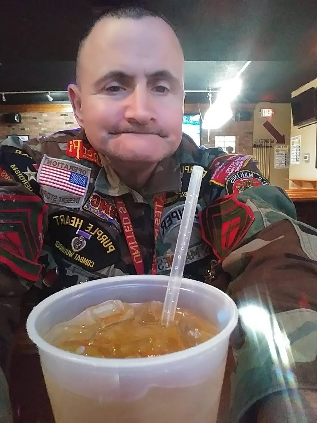 733 Bar & Grille | restaurant | 733 Chicopee St, Chicopee, MA 01013, USA | 4135352151 OR +1 413-535-2151