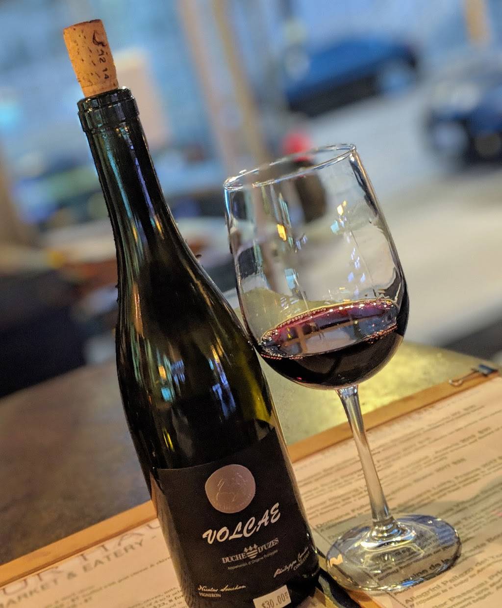 Pour Haus Wine Bar | restaurant | 1820 Industrial St, Los Angeles, CA 90021, USA | 2133270304 OR +1 213-327-0304