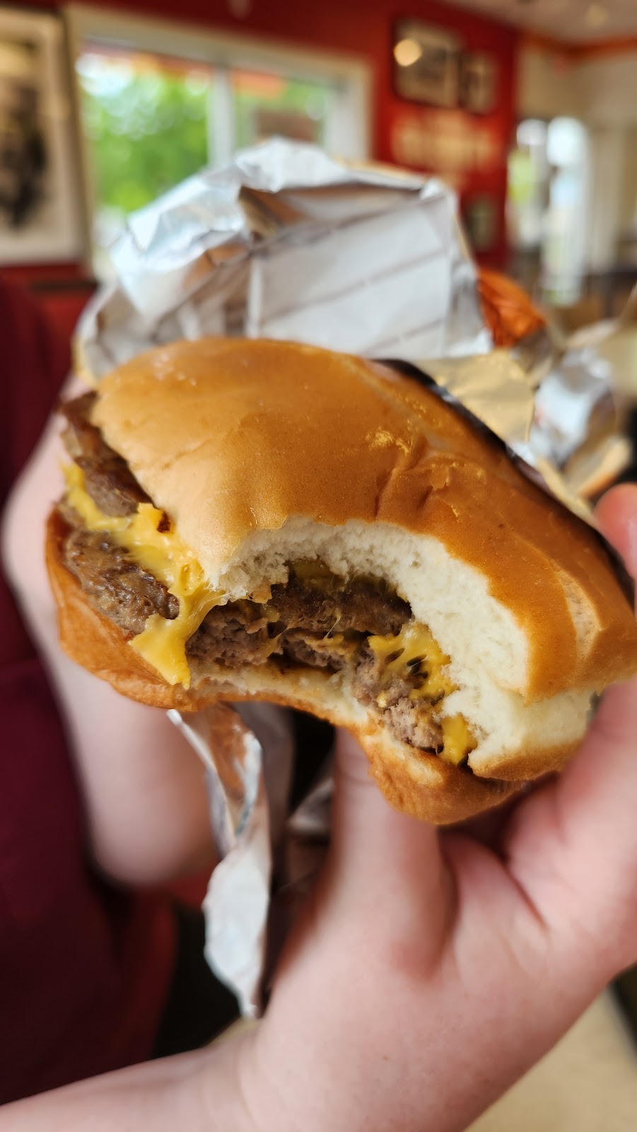 A&W Restaurant | restaurant | 677 S Main St, Meridian, ID 83642, USA | 2088887446 OR +1 208-888-7446