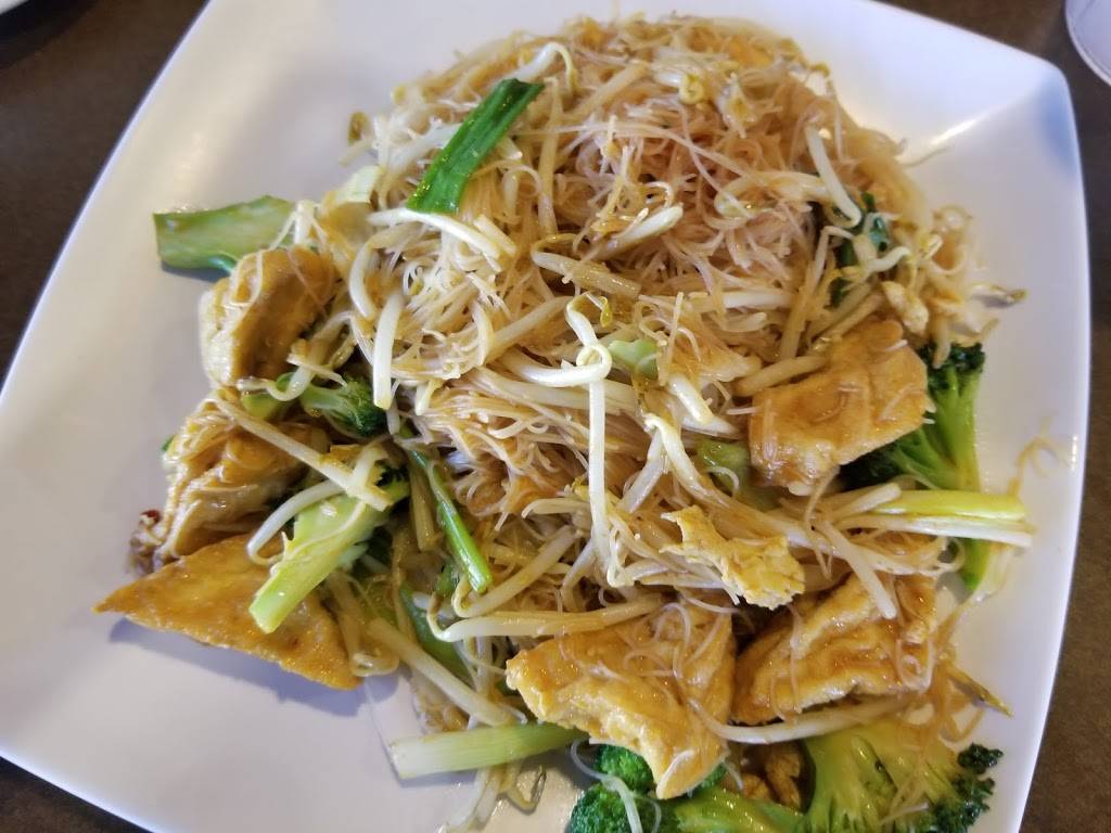 Mango Tree Thai Bistro | restaurant | 10130 Grant Rd #224, Houston, TX 77070, USA | 2818978646 OR +1 281-897-8646