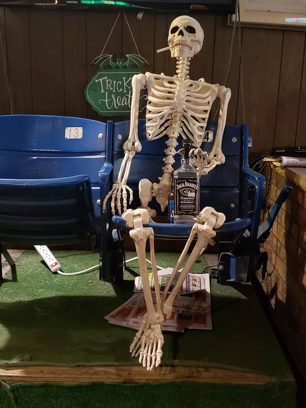 Alloway Village Inn | restaurant | 433 Telegraph Rd, Alloway, NJ 08001, USA | 8569354380 OR +1 856-935-4380