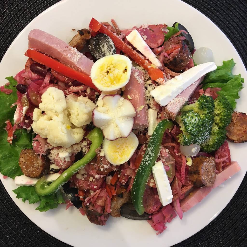 Bakery El Quetzal | restaurant | 2011 Lawrence Ave W #9, York, ON M9N 3V3, Canada | 4162454982 OR +1 416-245-4982