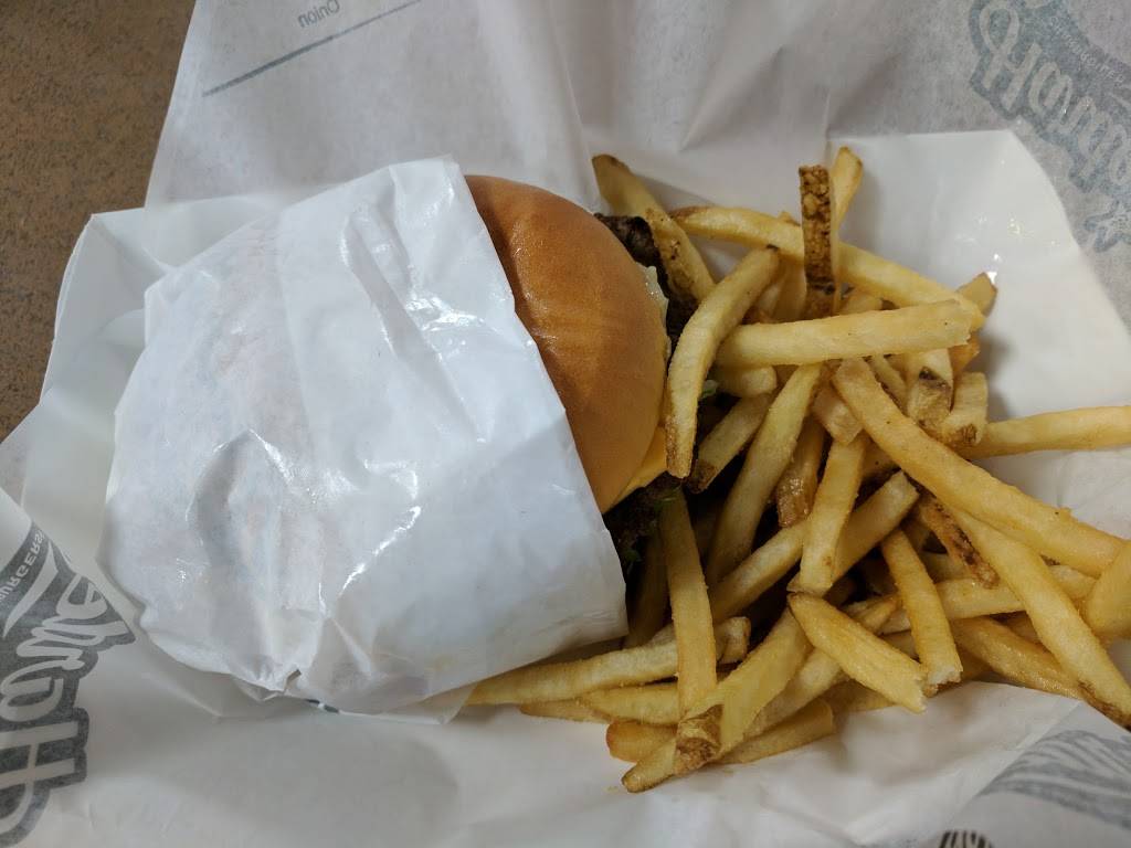 Hardees | restaurant | 20 Prosperity Ln, Stafford, VA 22556, USA | 5407206221 OR +1 540-720-6221