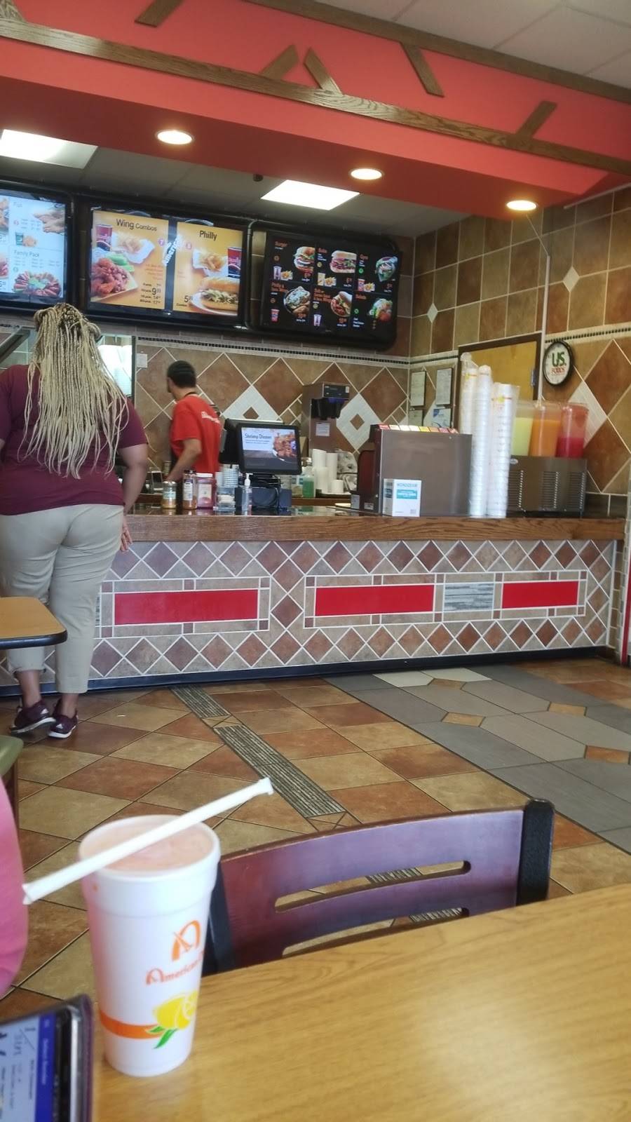 American Deli | restaurant | 2230 Sparkman Dr NW #300, Huntsville, AL 35810, USA | 2568580900 OR +1 256-858-0900