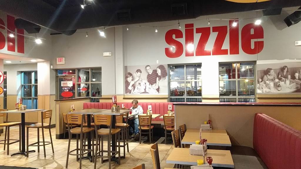 Smashburger | restaurant | 3225 Vicksburg Ln N Suite G, Bldg. B, Plymouth, MN 55447, USA | 7632521496 OR +1 763-252-1496