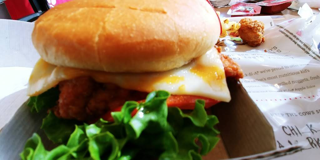 Chick-fil-A | restaurant | 114 N 31st St, Temple, TX 76504, USA | 2547712020 OR +1 254-771-2020