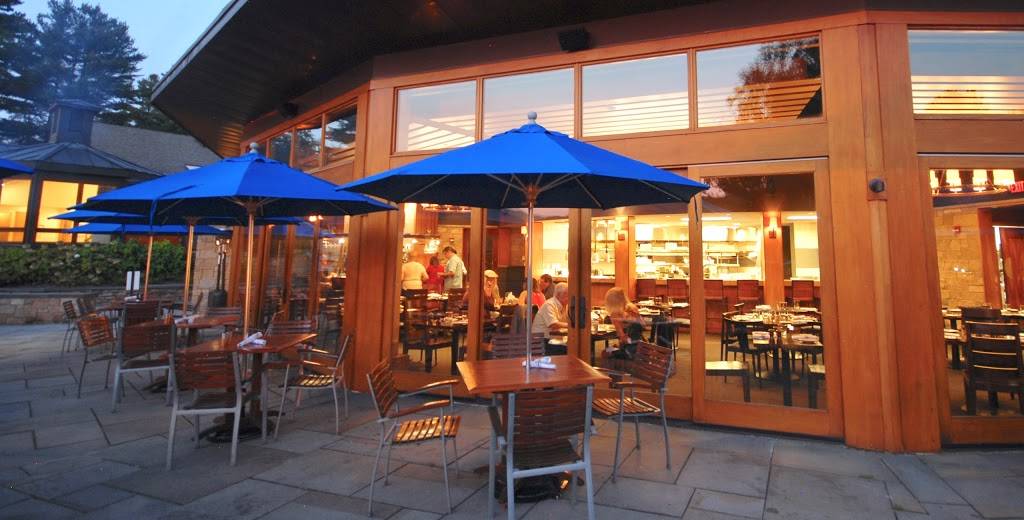 Flannel Restaurant | restaurant | 4000 Mountain Rd, Stowe, VT 05672, USA | 8022536445 OR +1 802-253-6445