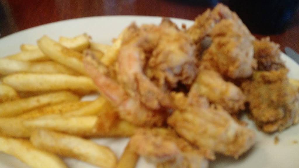 Bayside Seafood Restaurant | restaurant | 1003 Henderson St, Palacios, TX 77465, USA | 3619722050 OR +1 361-972-2050