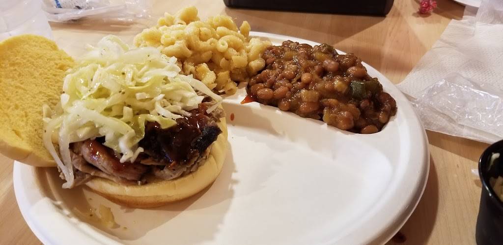 Rockys BBQ | restaurant | 28 N 3rd St, Columbia, PA 17512, USA | 7174207405 OR +1 717-420-7405