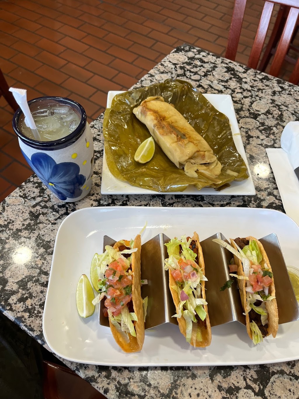 Mi Pais Family Restaurant | restaurant | 730 Western Ave, Lynn, MA 01905, USA | 7814770851 OR +1 781-477-0851