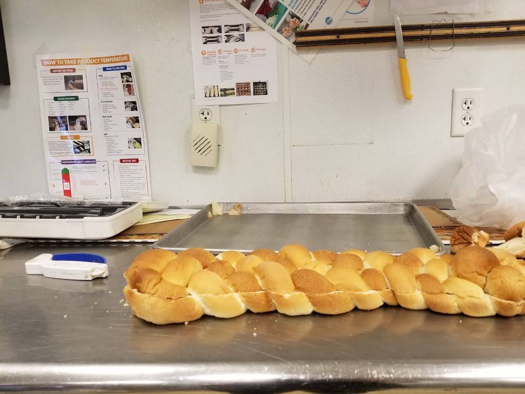 Subway | meal takeaway | 201 Sun Valley Blvd #3, Lincoln, NE 68528, USA | 4024747406 OR +1 402-474-7406