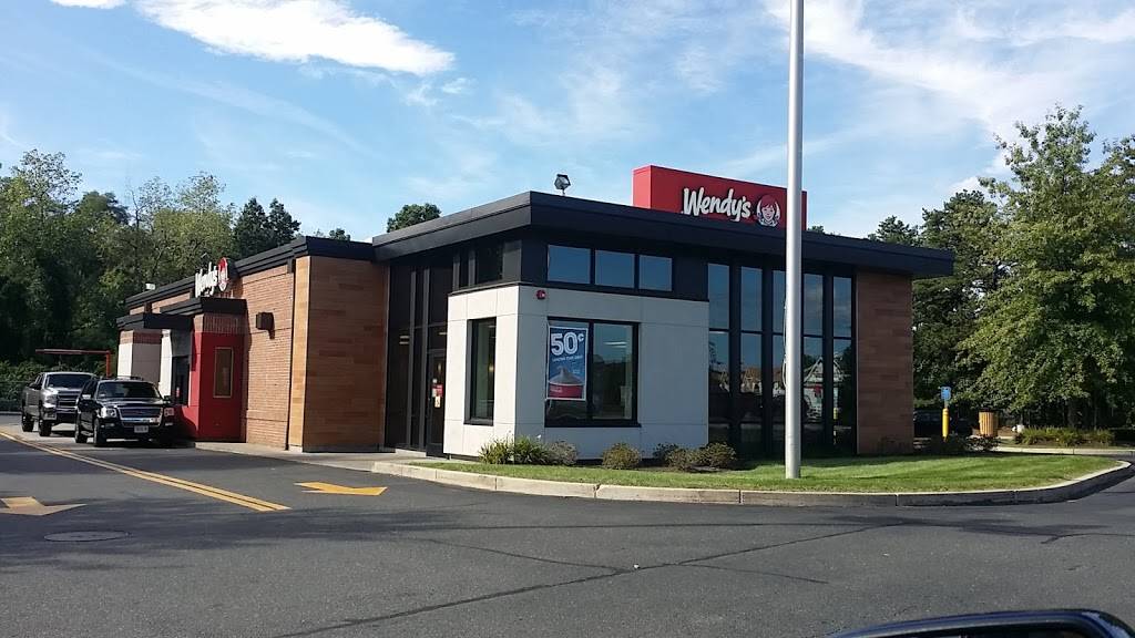 Wendys | restaurant | 2-6, Southampton Rd, Westfield, MA 01085, USA | 4137294566 OR +1 413-729-4566
