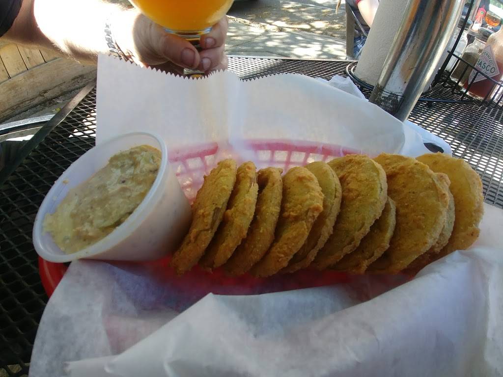 Mahonys Po-boys & Seafood - Uptown | restaurant | 3454 Magazine St, New Orleans, LA 70115, USA | 5048993374 OR +1 504-899-3374