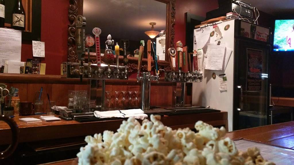 Tippe and Drague Alehouse | restaurant | 3315 Beacon Ave S, Seattle, WA 98144, USA | 2065380094 OR +1 206-538-0094